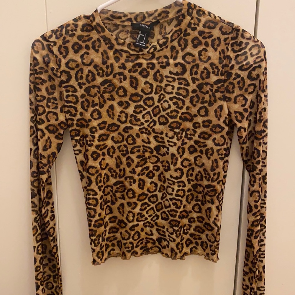 Cheetah long sleeve